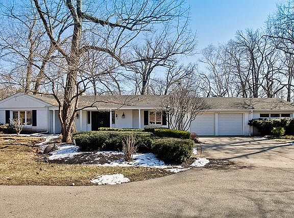 2nd image of 28433 N Wood Dale Ln