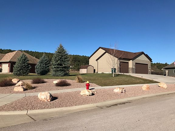 2nd image of 7273 Castlewood Dr