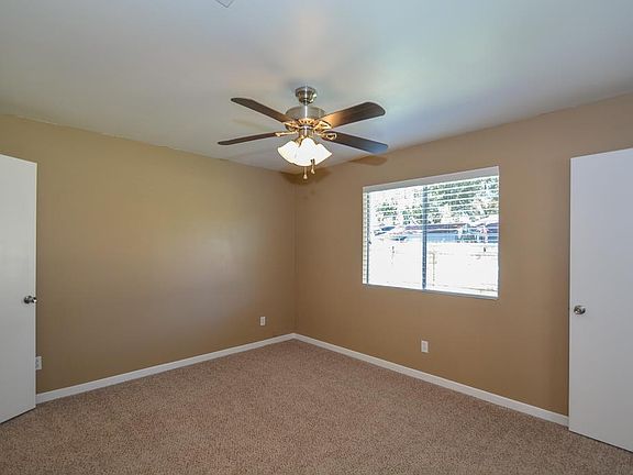 5th image of 3915 Mill Rock Cir