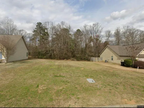 512 Gwynnes Way #52, Opelika, AL 36804