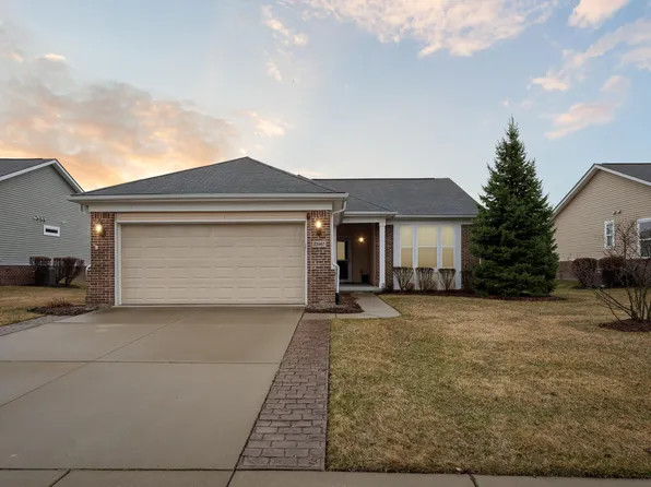 23947 Saint Clair Dr, Brownstown, MI 48134