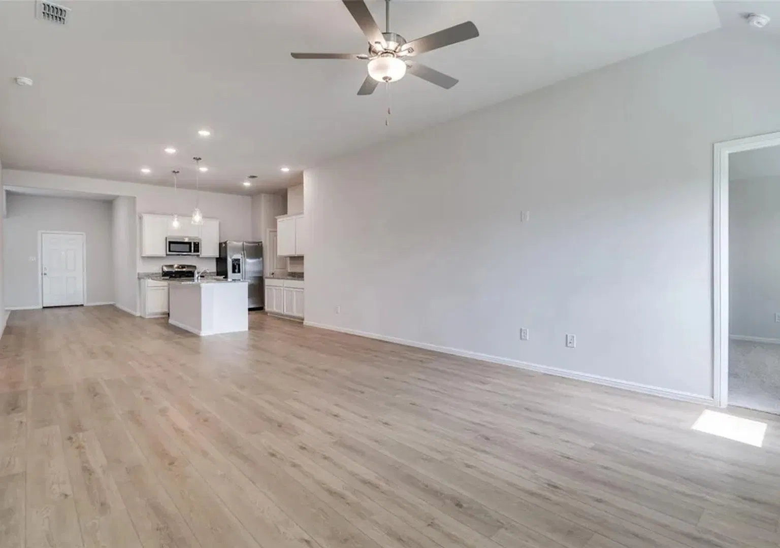 Charming 3BR House in Royse City — Photo 3