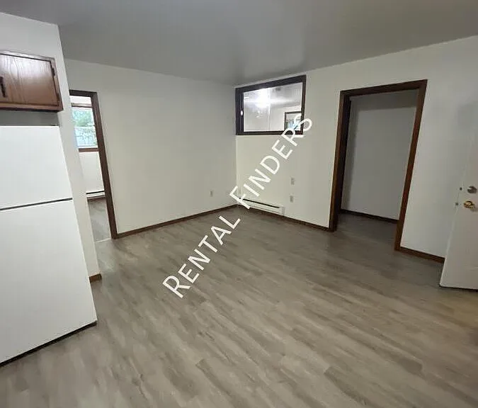 67 Champion Ave #3 — Photo 2