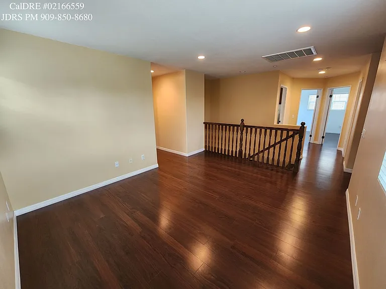 4135 Garvey Way — Photo 7