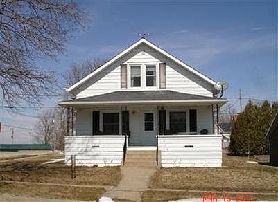 1st image of 310 Belknap St
