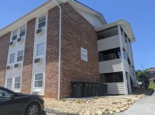 808 Carolina Dr, Greeneville, TN 37743