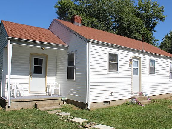 3rd image of 85 Anna Marie Dr