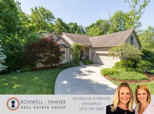 1185 Woodside Ct, Zionsville, IN 46077