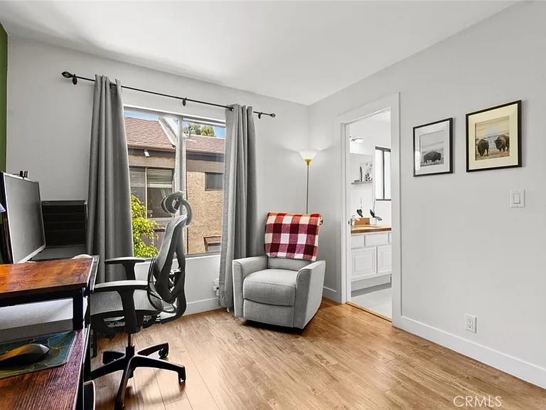 8687 Falmouth Ave — Photo 19