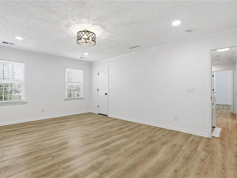 313 Summit Ridge Dr — Photo 12