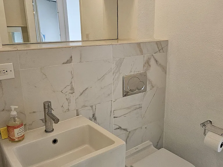 130 26th St NW #810 — Photo 21