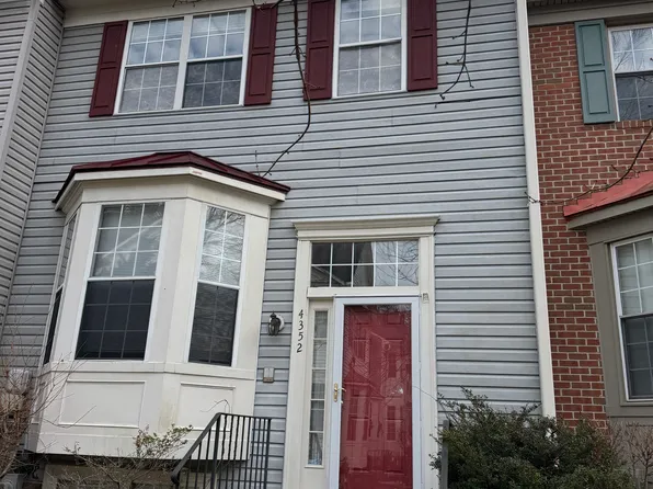 4352 Pinefield Ct, Randallstown, MD 21133