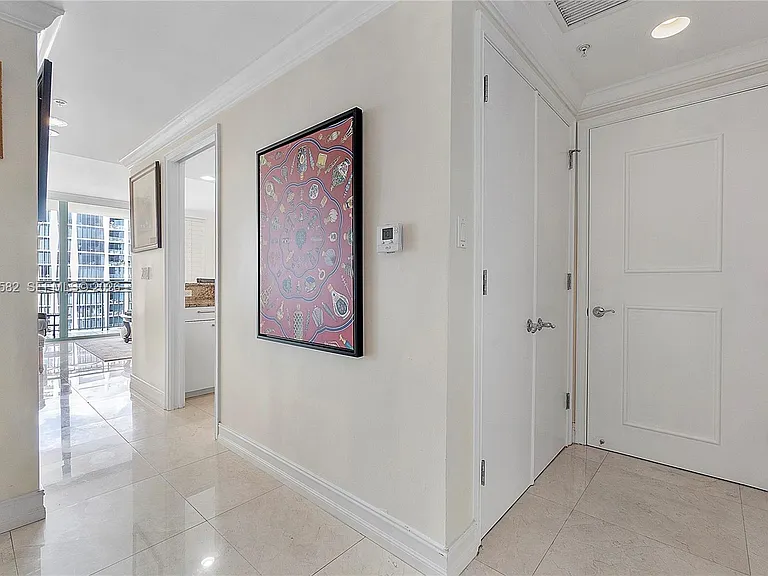 3350 SW 27th Ave #1803 — Photo 7