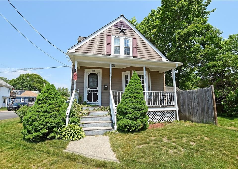 1st image of 127 Bishop Ave