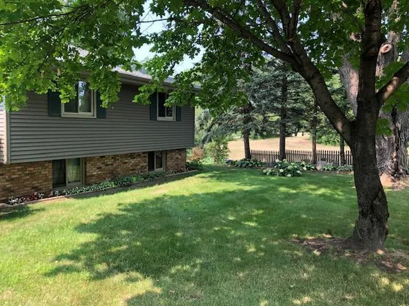1225 Janett Ave NE, Saint Michael, MN 55376
