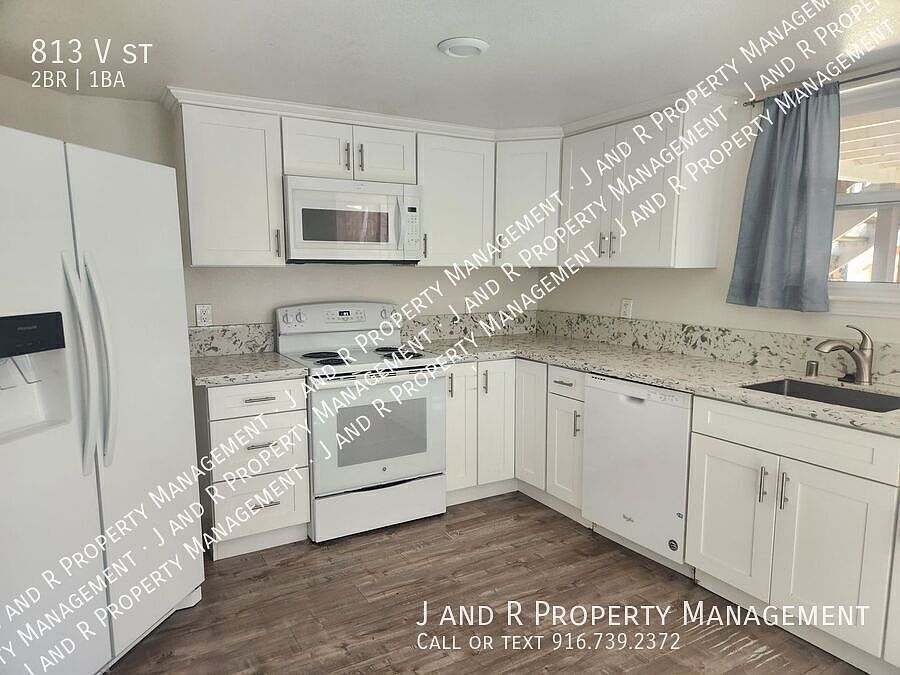 1st image of 813 V St