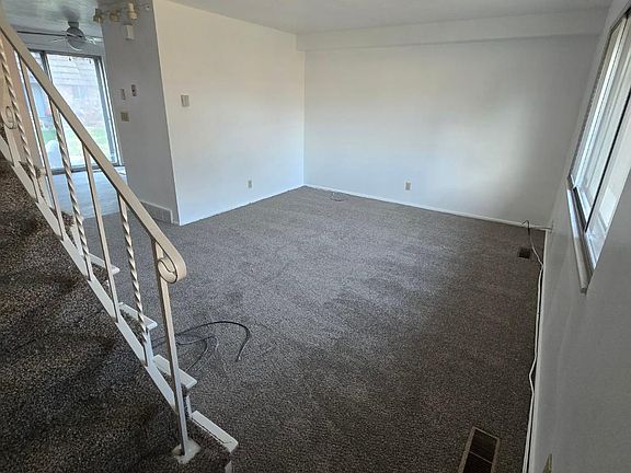 2nd image of 640 N 80 W #2