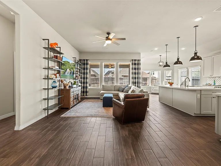 9019 Stanley Oak Dr — Photo 11