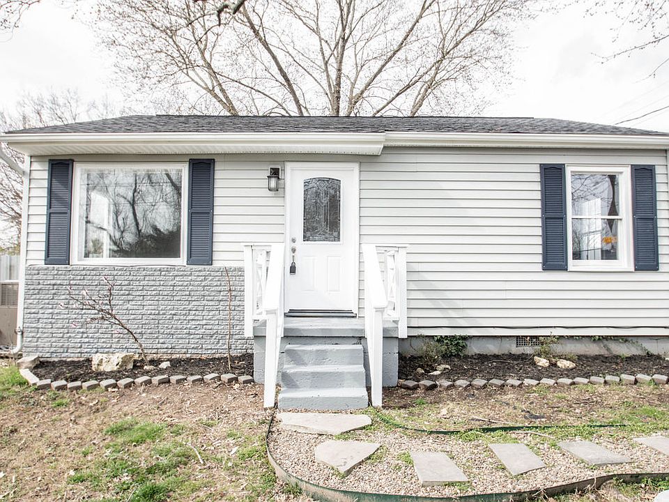 1st image of 5709 Mango Dr