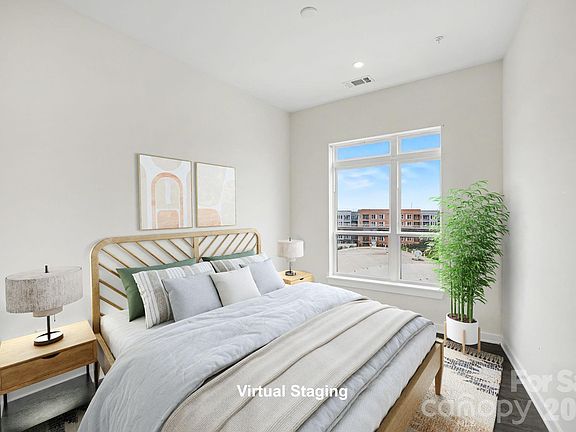 4th image of 3630 Davidson St