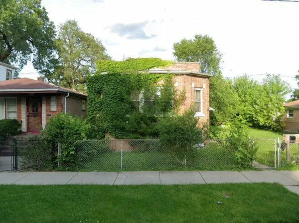 9217 S Perry Ave, Chicago, IL 60620