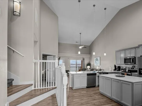 200 Majestic Drive #423 BLDG 3c, Branson, MO 65616