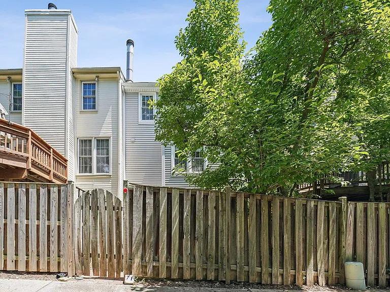 71 Fendall Ave — Photo 36