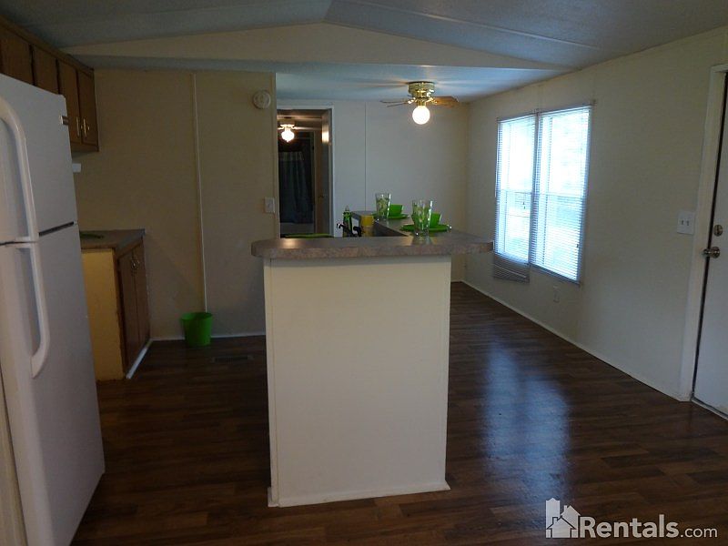 2nd image of 4255 Smokecreek Pkwy Lot 032D