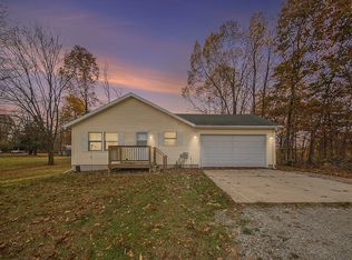 10376 Glencoe Rd, Jerome, MI 49249