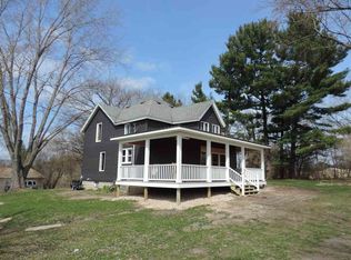 S7560b Walleye, Merrimac, WI 53561