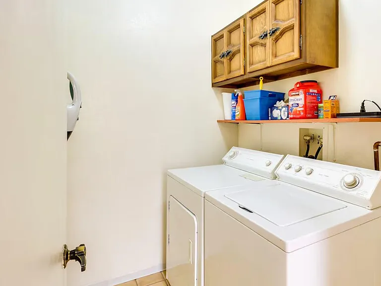 Laundry Room Cabinet