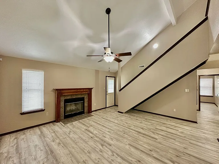 4 NW Havenshire Cir — Photo 12
