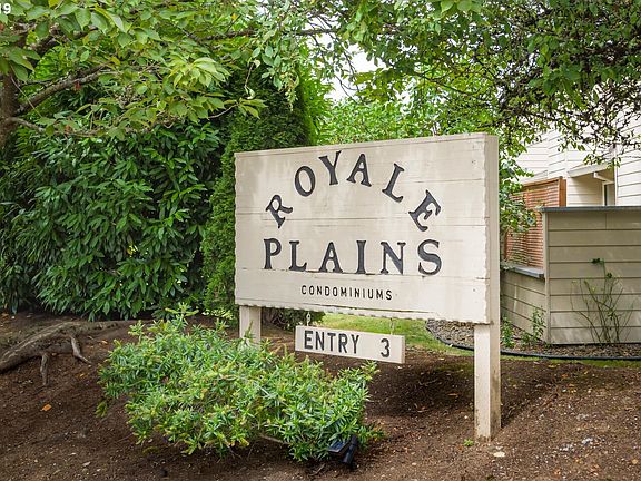 2nd image of 4421 NE Plains Way APT 66