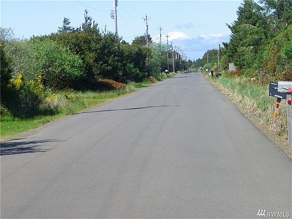 3rd image of 198 Sand Dune Ave SW