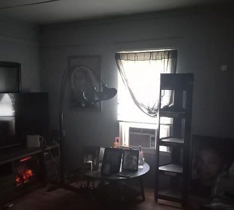 3rd image of 508 & 512 Roberts St