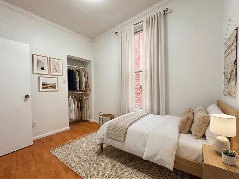 80 Vanderveer St #1 — Photo 6