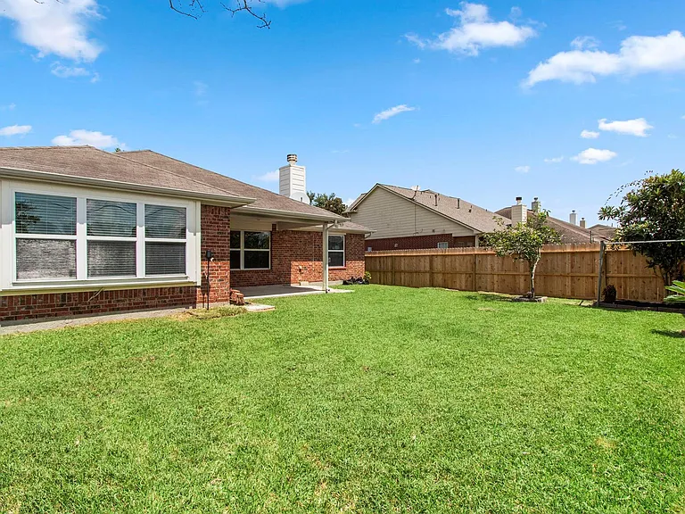 7710 Trail Holw — Photo 25