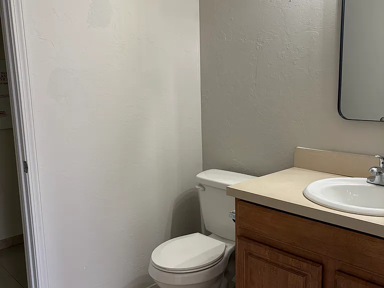 2704 Fennel Rd — Photo 23