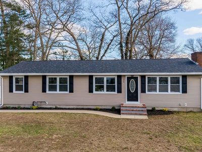 976 Thorndike St, New Bedford, MA, 02745