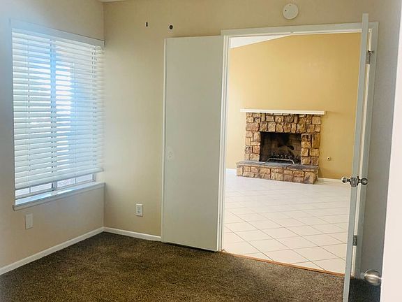5th image of 6215 Spanish Moss Ave