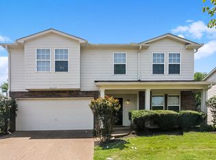 10039 Branley Oak Dr, Cordova, TN 38016
