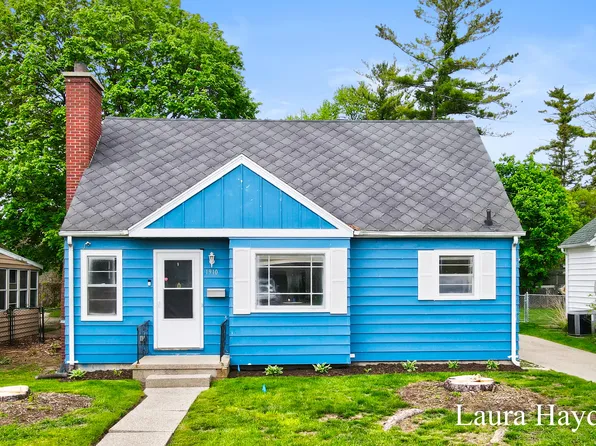 1910 Gordon Ave, Lansing, MI 48910