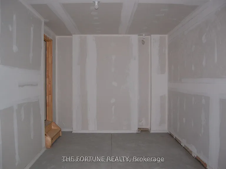 1 Tom Brown Dr #32 — Photo 36