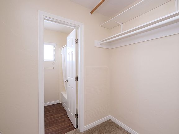 3rd image of 1122 Felspar St APT 1