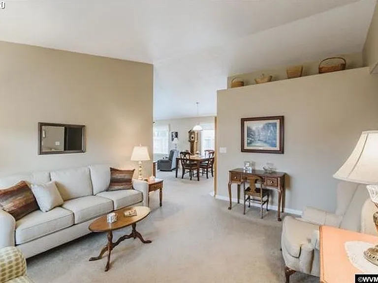 1096 Fuji Ln — Photo 6