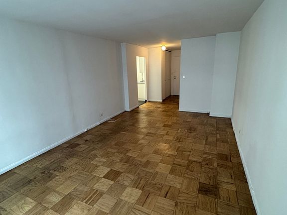 5th image of 330 E 46th St APT 7A