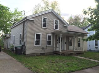 140 1/2 E Butler St, Adrian, MI 49221
