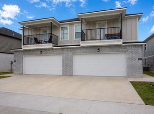 4235 W Santa Fe St, Fayetteville, AR 72704