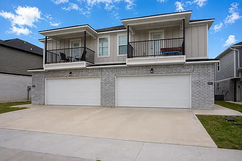4235 W Santa Fe Street Photo 1