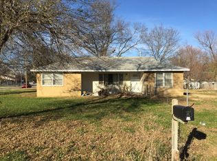 1026 Niagara St, Burlington, KS 66839